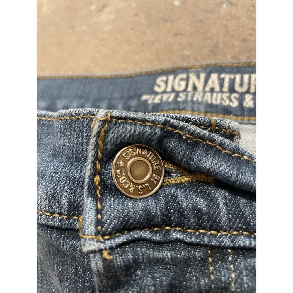 Signature By Levi Strauss Jeans Mens 42x30 Athletic Straight Leg Zip Fly Stretch